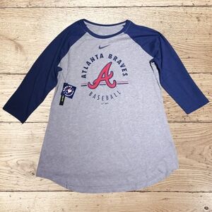 NWT Pullover Jersey Tee Comfort Top Women's Atlanta Braves Gray Blue Size Lg